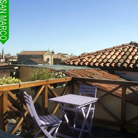 Apartament Mariangela Artist's Wenecja