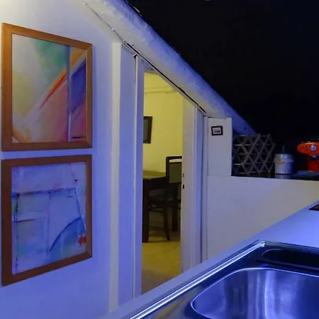 Apartament Mariangela Artist's